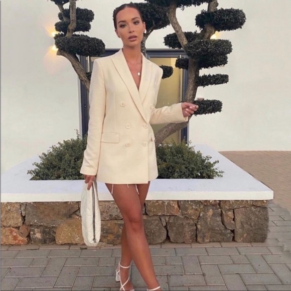 NWT Zara Straight Cut Double Breasted Blazer 🎉free shipping! - Picture 2 of 10